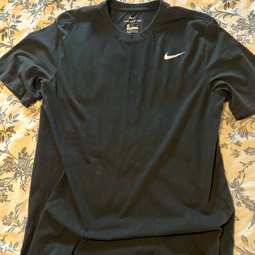 Nike black tee